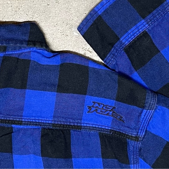 Vintage No Fear Embroidered Button Up Flannel Y2K - Picture 4 of 11